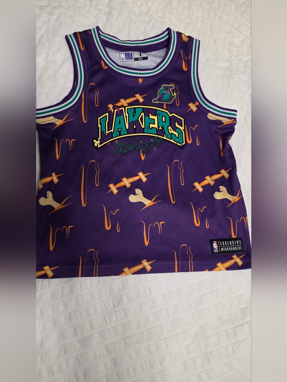 Lebron JAMES Lakers Jersey NBA Kids Size 6